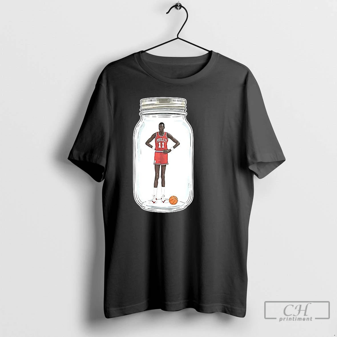 Classic Manute Bol Philadelphia 76ers Basketball Minute Manute Glass Vase T-Shirts, Hoodie, Sweatshirt | AU01DripNestTees.com