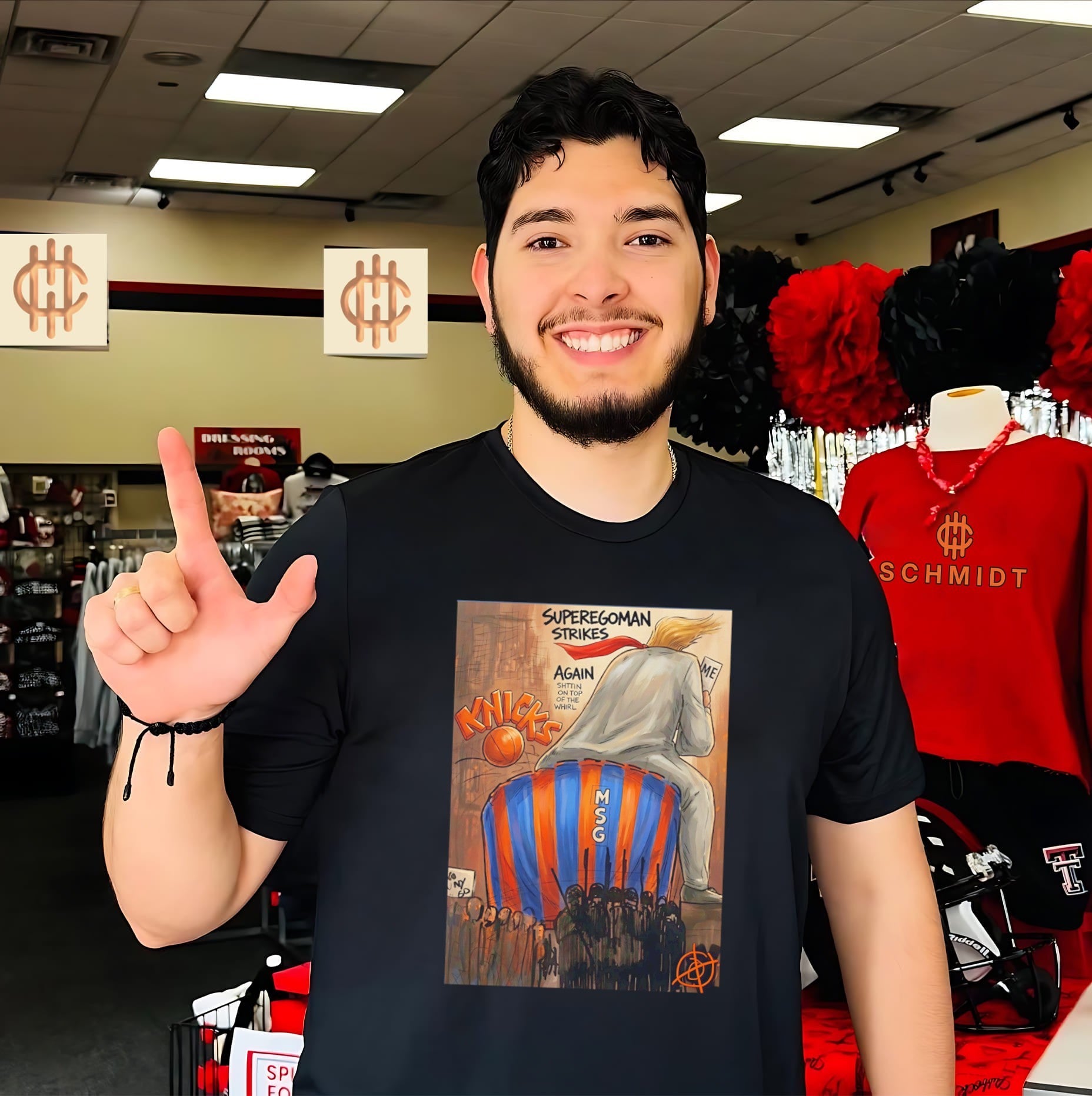 NY Knicks superegoman strikes again shittin on top of the whirl shirt