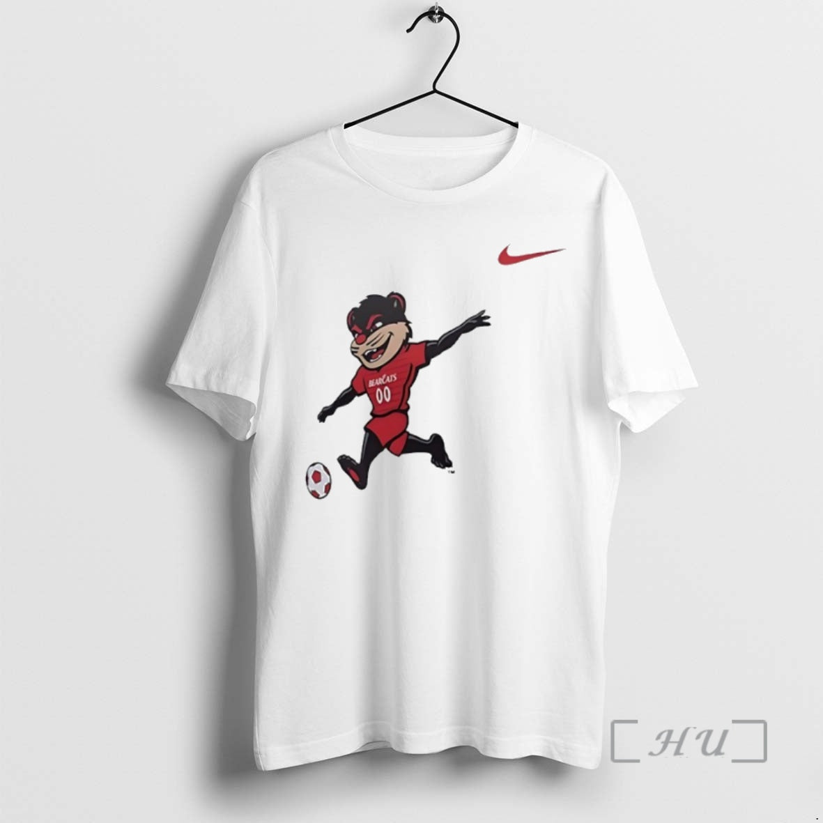 New Cincinnati Bearcats Mascot Playing Soccer Circle T-Shirts, Hoodie, Sweatshirt | AU01DripNestTees.com