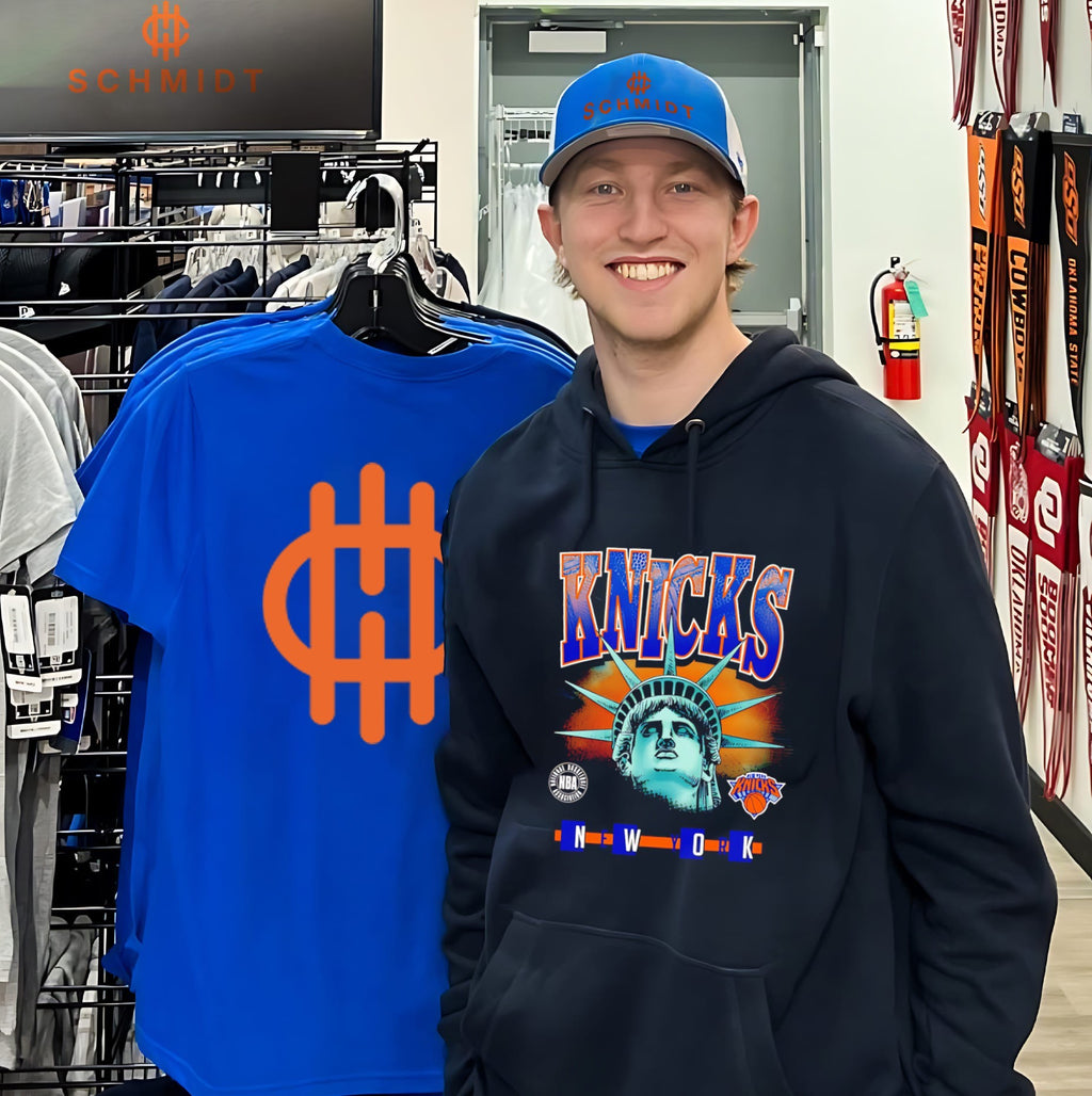 New York Knicks Liberties Statue graphic shirt