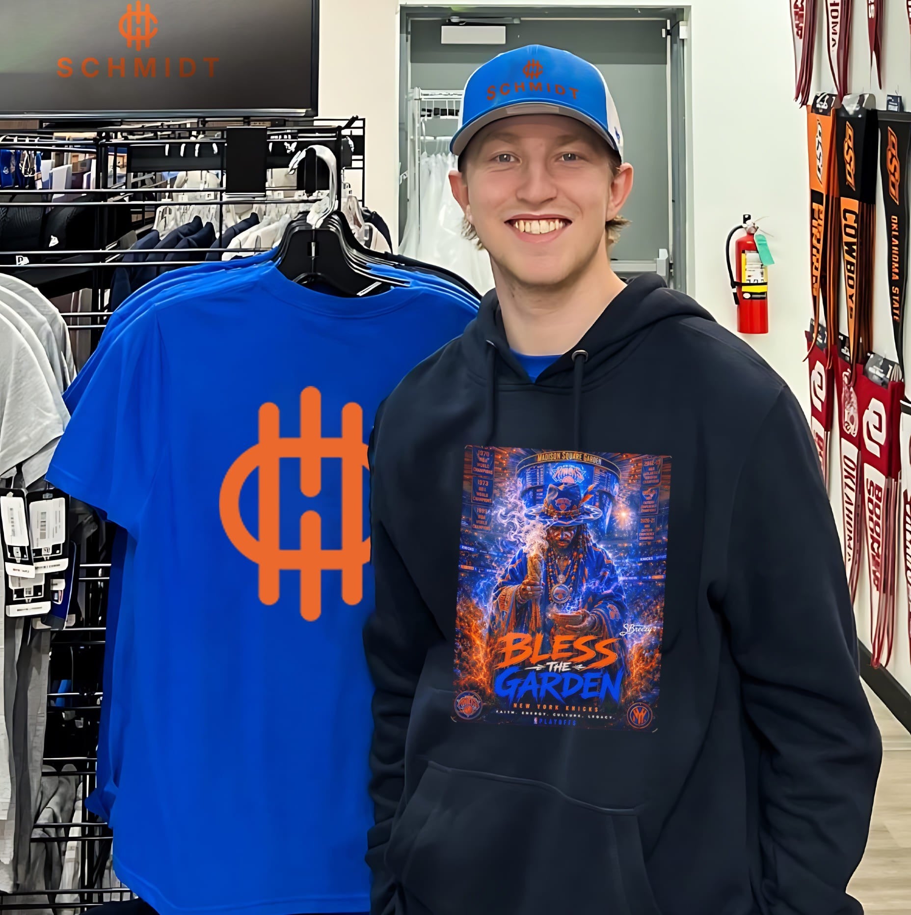 New York Knicks bless the garden mystical poster shirt