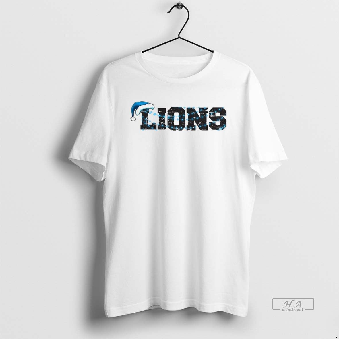 Official Detroit Lions Blue Lights Santa Hat Merry Christmas T-Shirts, Hoodie, Sweatshirt | AU01DripNestTees.com