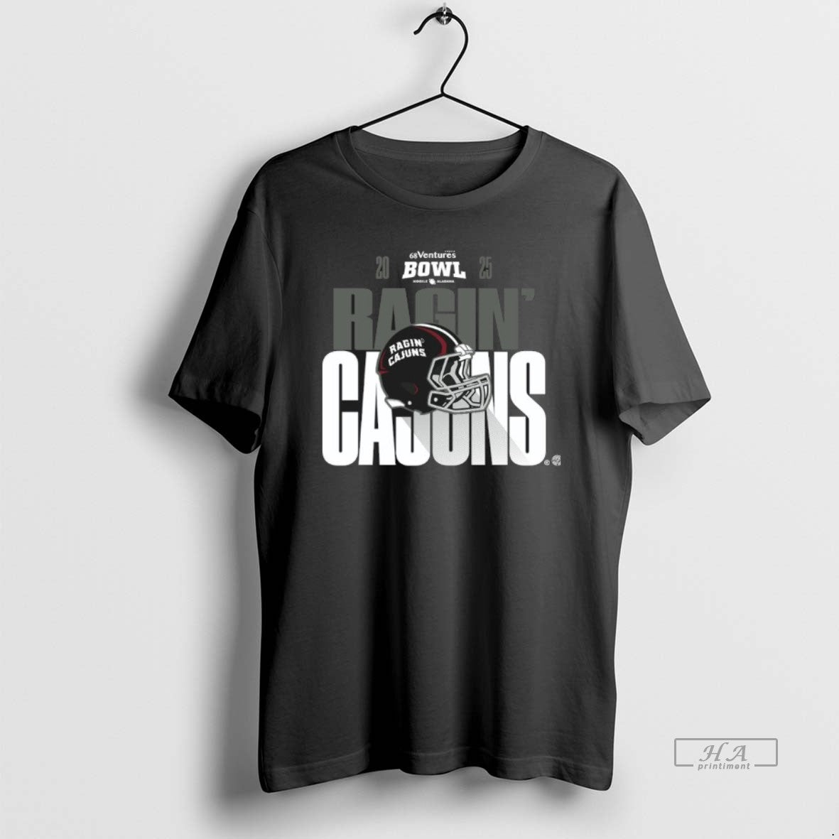 Official Louisiana Ragin Cajuns 2025 68 Ventures Bowl Helmet Bound T-Shirts, Hoodie, Sweatshirt | AU01DripNestTees.com