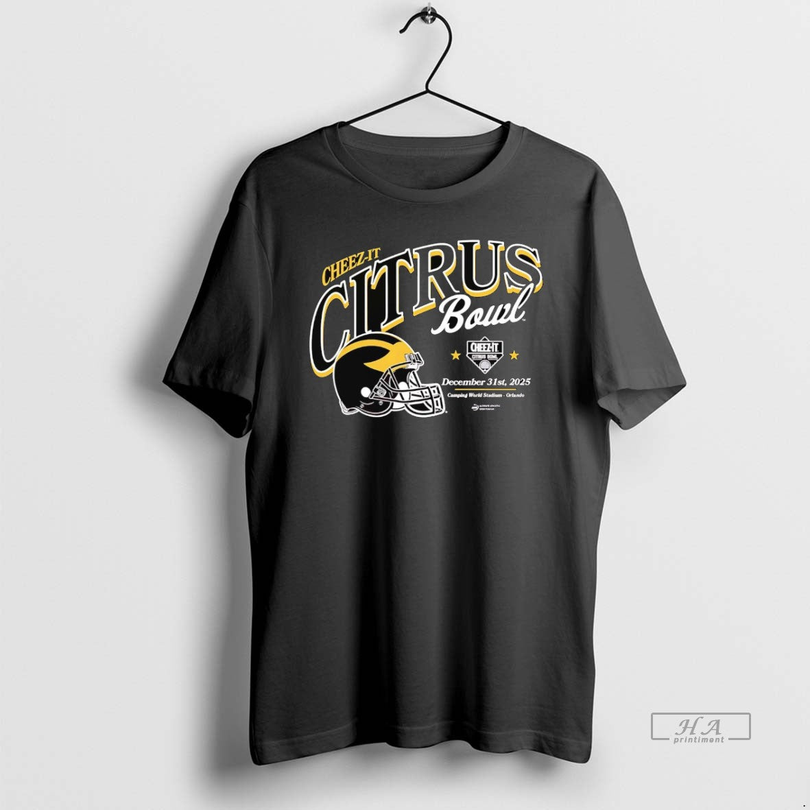 Official Michigan Wolverines 2025 Cheez It Citrus Bowl Helmet T-Shirts, Hoodie, Sweatshirt | AU01DripNestTees.com