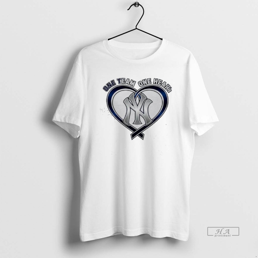 Official New York Yankees One Team One Heart T-Shirts, Hoodie, Sweatshirt | AU01DripNestTees.com
