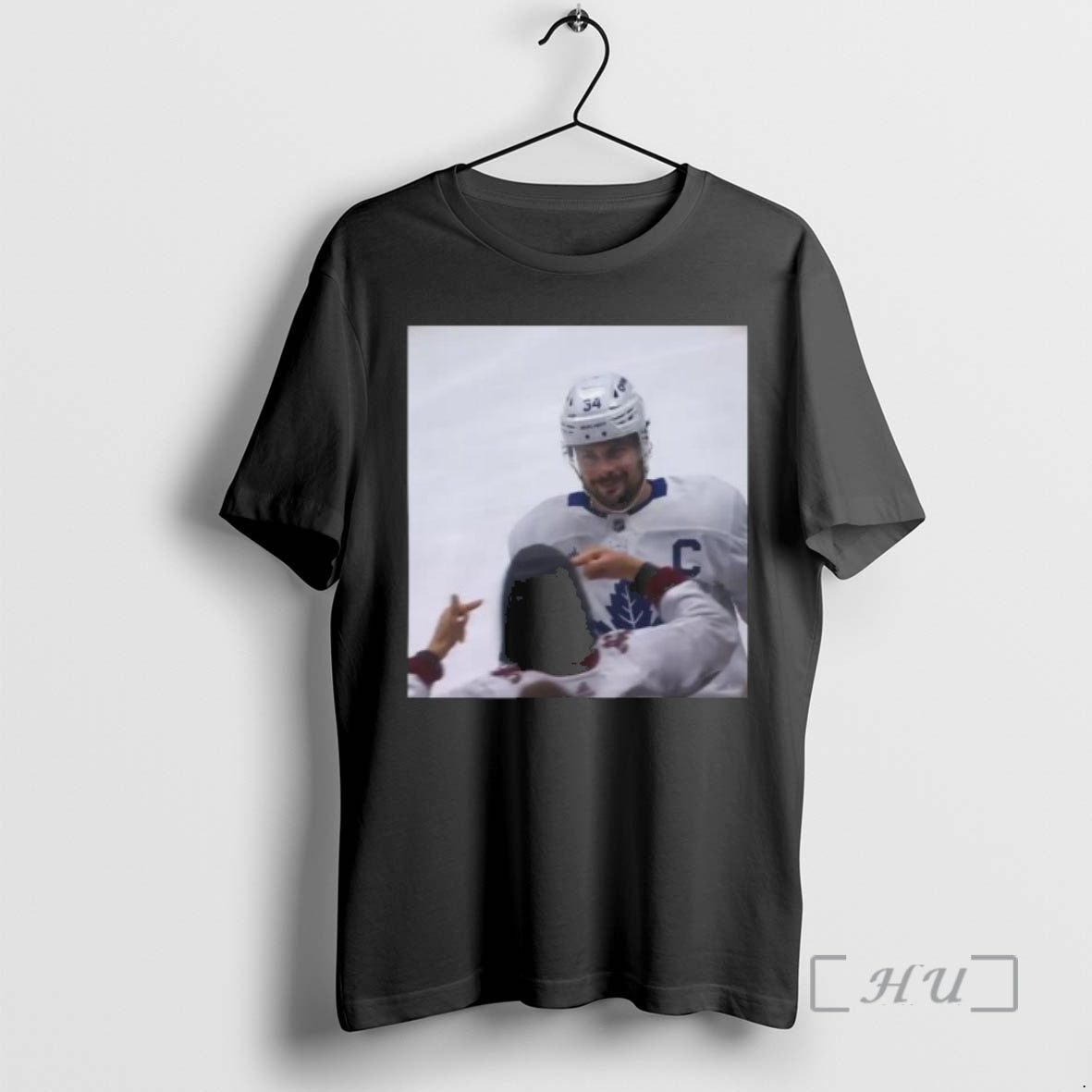 Officials Auston Matthews Smirks At The Avs Fans T-Shirts, Hoodie, Sweatshirt | AU01DripNestTees.com