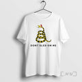Officials Bungarus Fasciatus Wearing Christmas Hat Dont Sled On Me T-Shirts, Hoodie, Sweatshirt | AU01DripNestTees.com