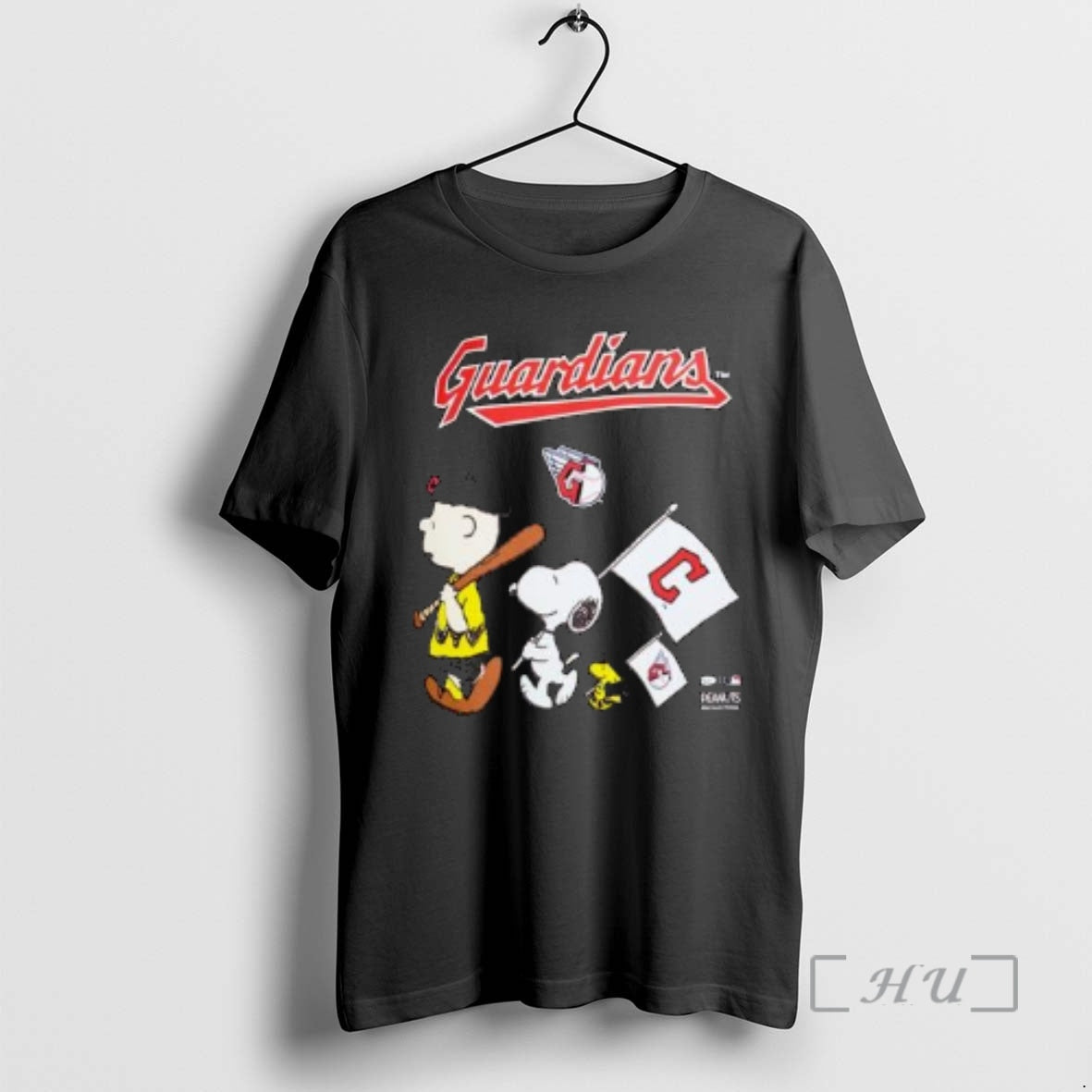Officials Cleveland Guardians Peanuts Flag Circle Black T-Shirts, Hoodie, Sweatshirt | AU01DripNestTees.com