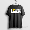 Officials Michigan Wolverines I Love Hot Moms Christmas T-Shirts, Hoodie, Sweatshirt | AU01DripNestTees.com