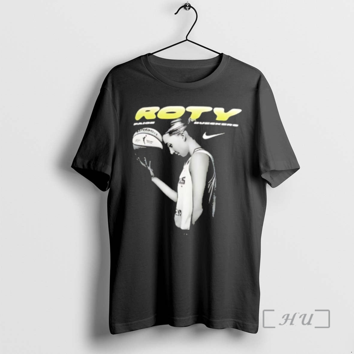 Officials Paige Bueckers Wnba 2025 Rookie Of The Year T-Shirts, Hoodie, Sweatshirt | AU01DripNestTees.com