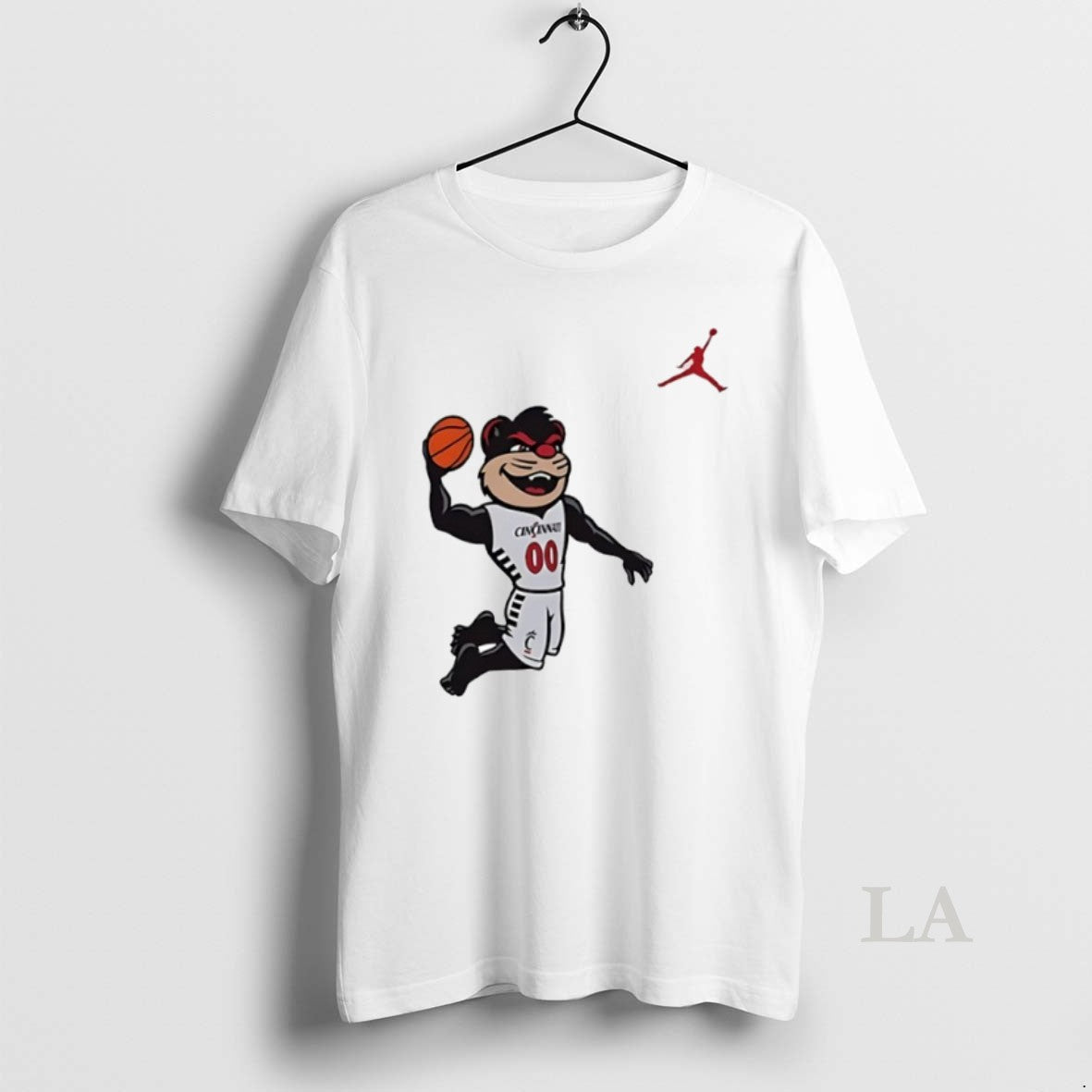 Original Cincinnati Bearcats Mascot Playing Basketball Circle T-Shirts, Hoodie, Sweatshirt | AU01DripNestTees.com
