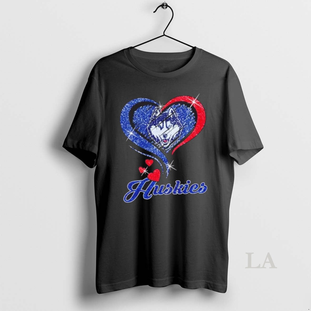 Original Connecticut Huskies Football In Glitter Heart Fans T-Shirts, Hoodie, Sweatshirt | AU01DripNestTees.com