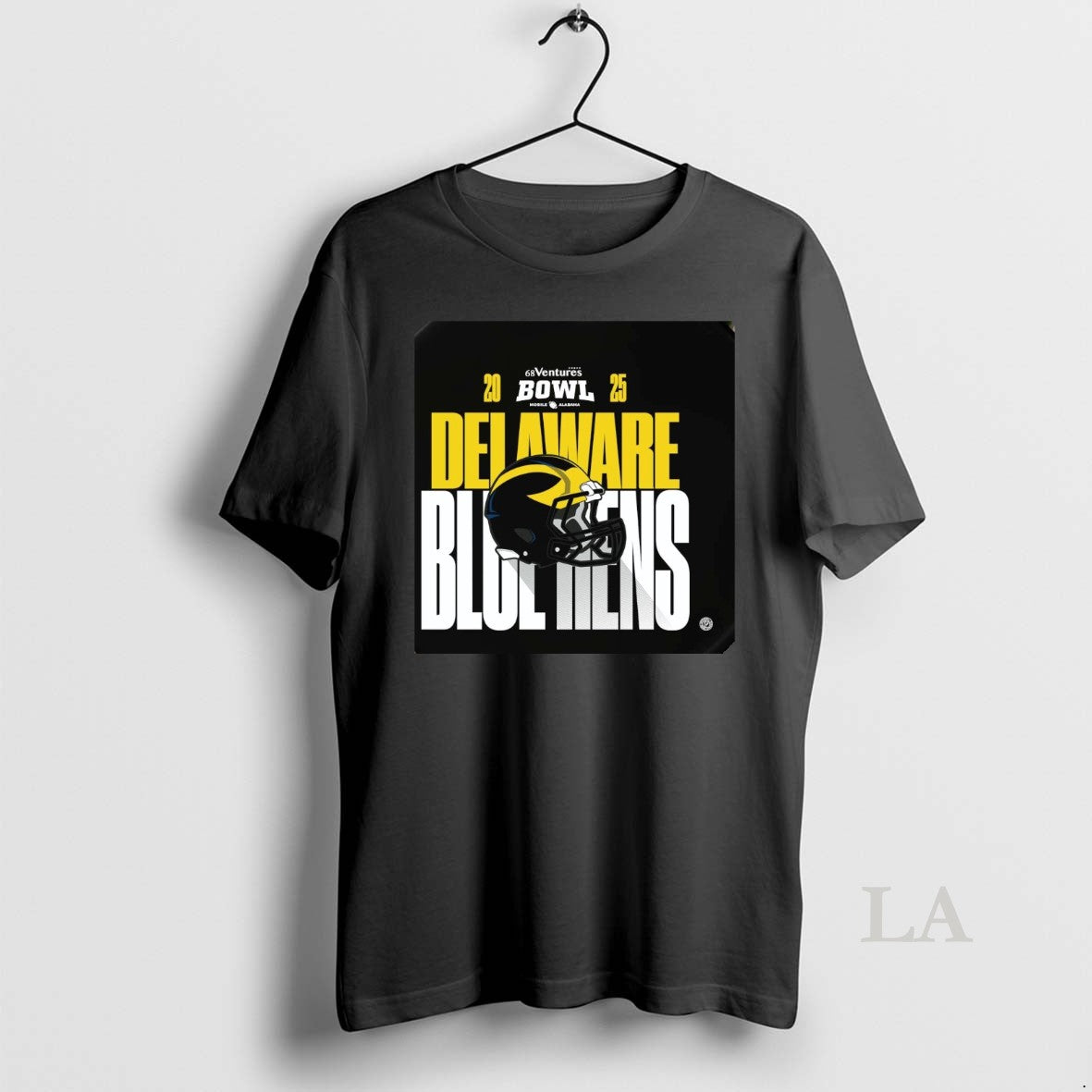 Original Delaware Blue Hens 2025 68 Ventures Bowl Helmet T-Shirts, Hoodie, Sweatshirt | AU01DripNestTees.com
