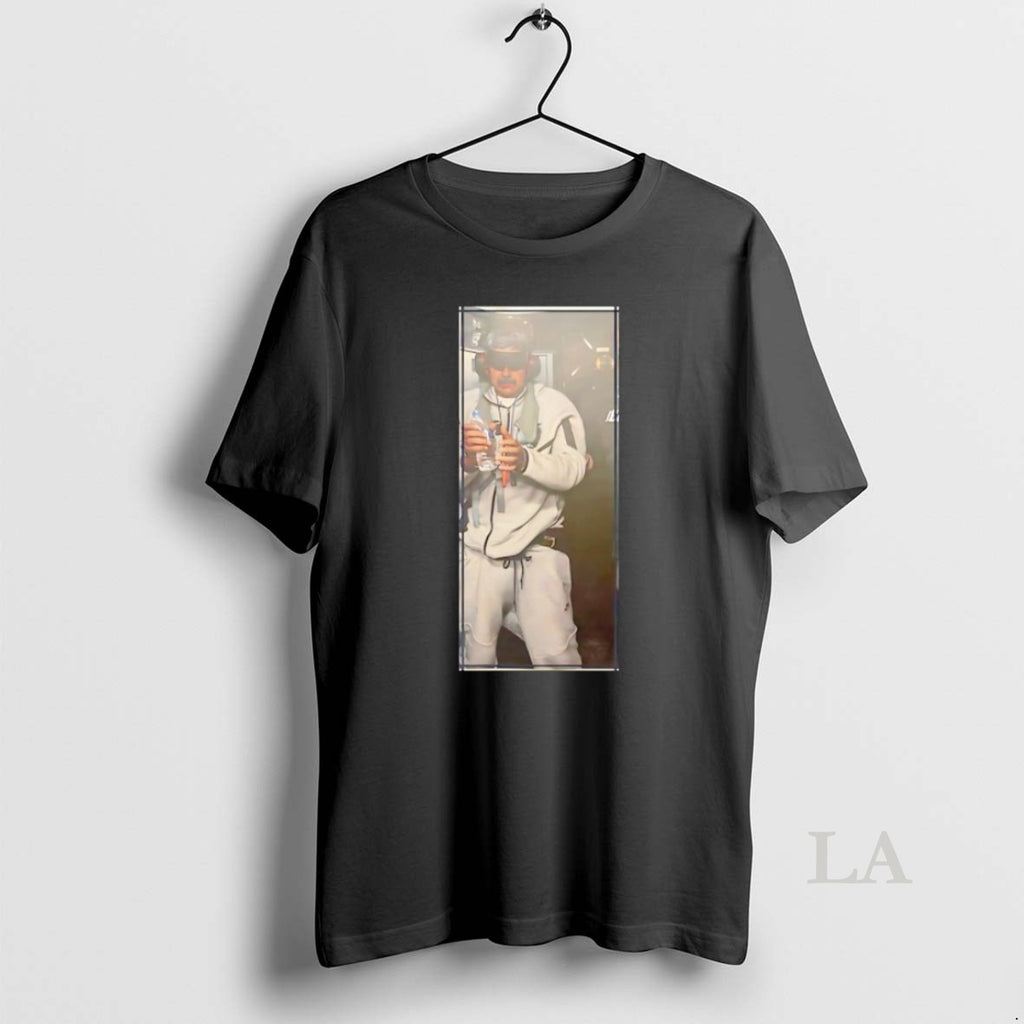 Original Nicolas Maduro On Board The Uss Iwo Jima T-Shirts, Hoodie, Sweatshirt | AU01DripNestTees.com