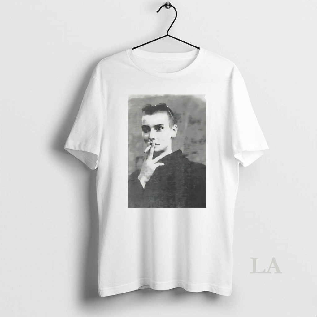 Original Pedro Pascal Sinead Oconnor Smoking Circle T-Shirts, Hoodie, Sweatshirt | AU01DripNestTees.com