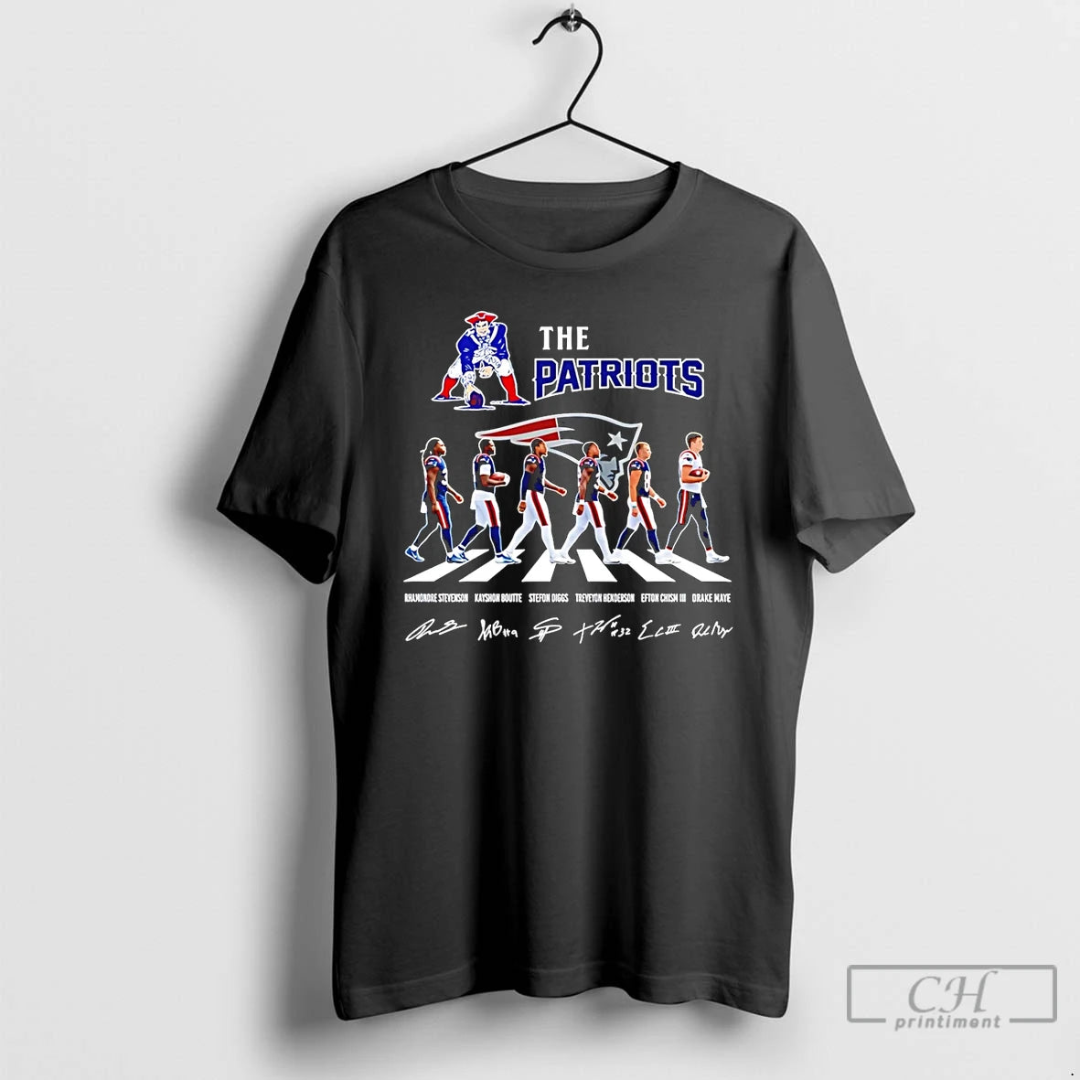 Premium The Patriots Cross The Street Signatures 2026 T-Shirts, Hoodie, Sweatshirt | AU01DripNestTees.com