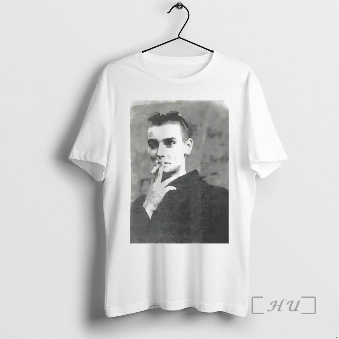 Trending Pedro Pascal Sinead Oconnor Smoking Circle T-Shirts, Hoodie, Sweatshirt | AU01DripNestTees.com