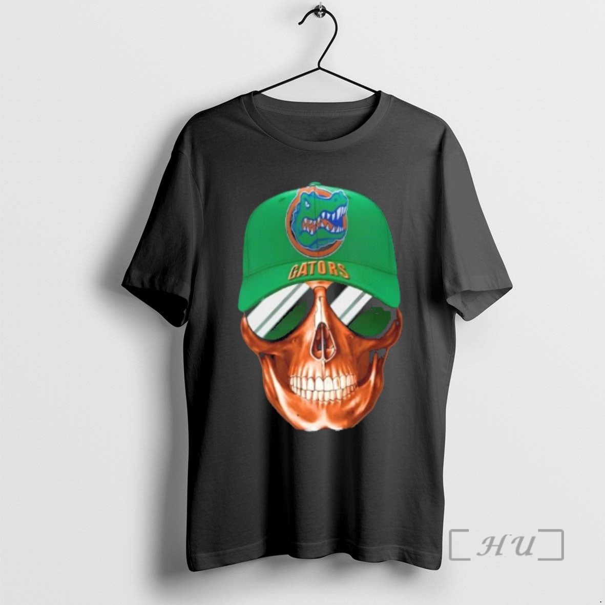 Trending Skull Wearing A Cap And Smile Florida Gators Fans T-Shirts, Hoodie, Sweatshirt | AU01DripNestTees.com