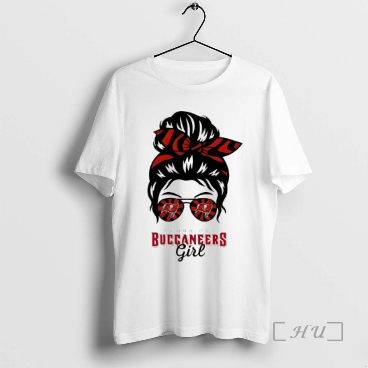 Trending Tampa Bay Buccaneers Girl Messy Bun Glasses T-Shirts, Hoodie, Sweatshirt | AU01DripNestTees.com