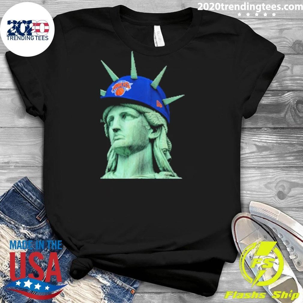 New York Knicks Statue of Liberty Wearing Knicks Cap Graphic Shirt